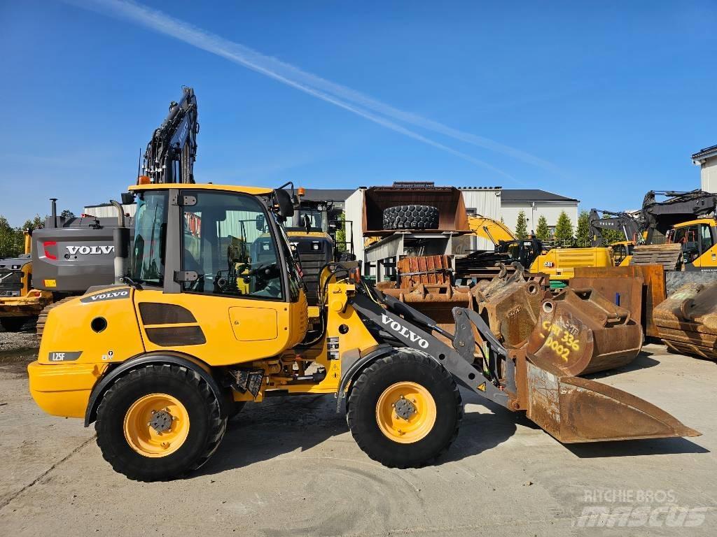 Volvo L 25 F Chargeuse sur pneus