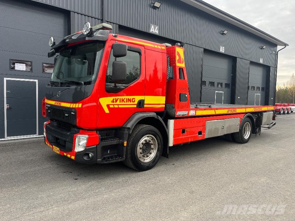 Volvo FE 320 Camion porte engin
