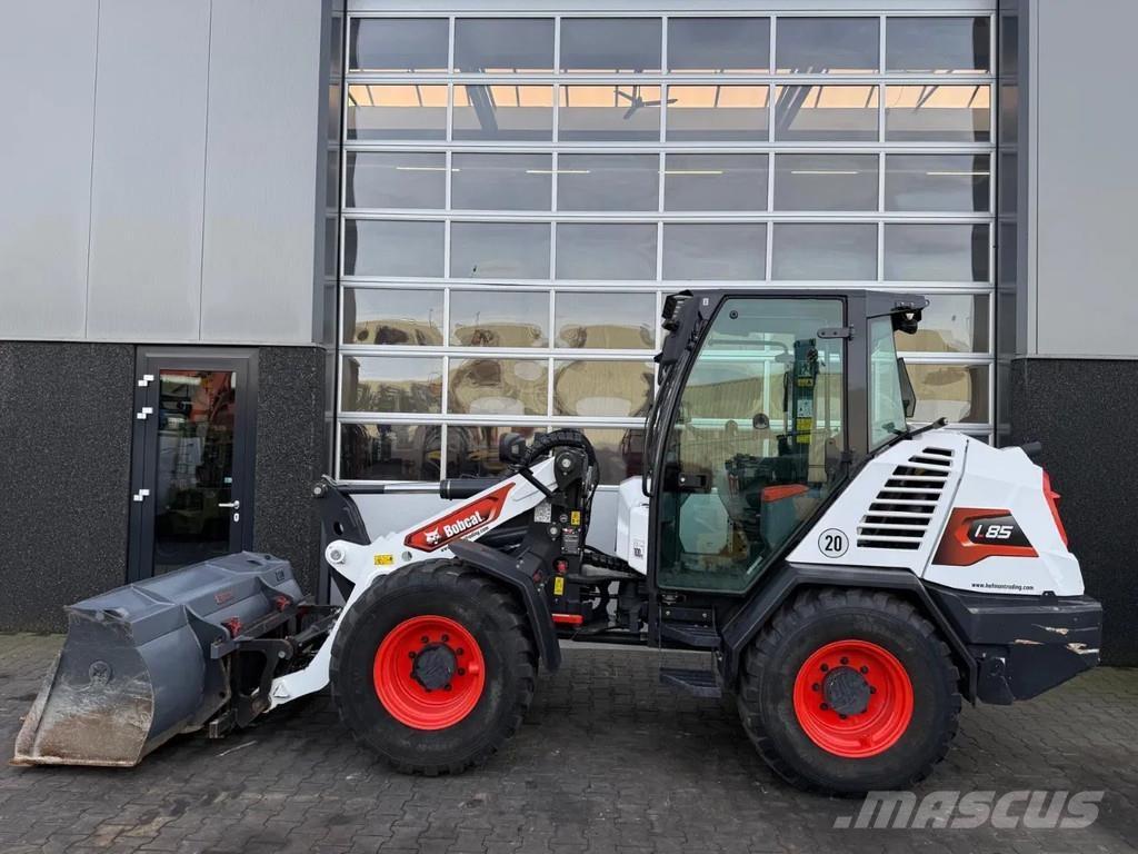 Bobcat L85 Chargeuse sur pneus