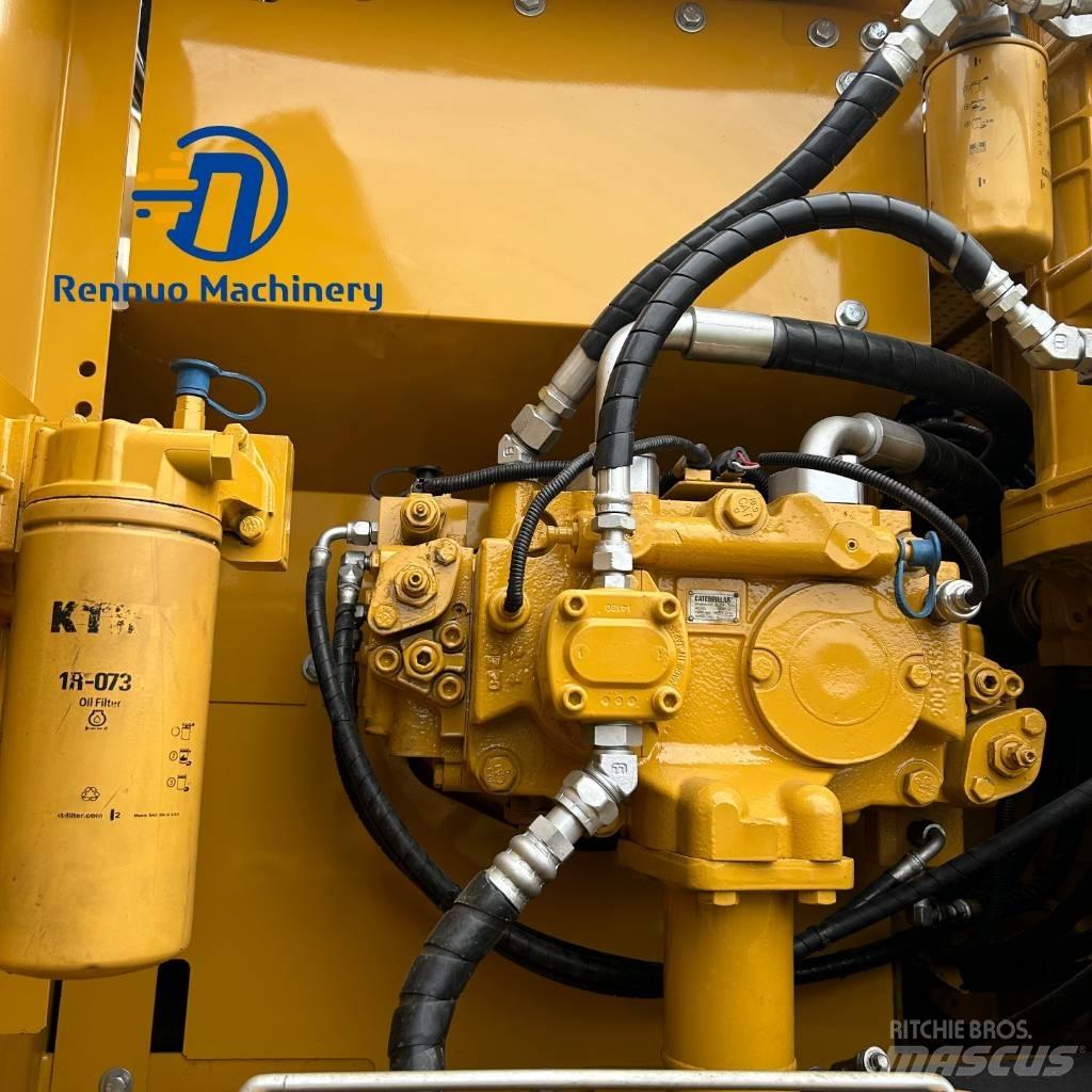CAT 320D2 Pelle sur chenilles