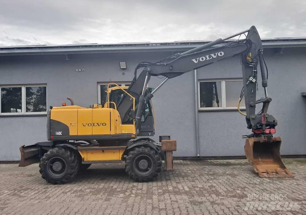 Volvo EW 160 C Pelle sur pneus