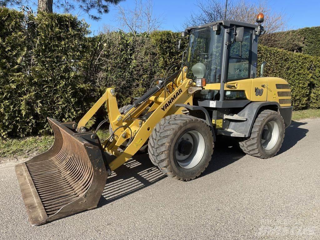 Yanmar V80 Chargeuse sur pneus