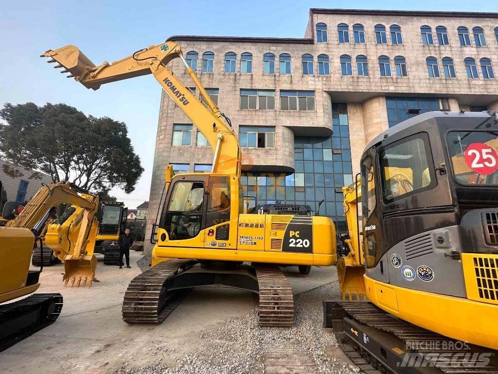 Komatsu PC 220-8 Pelle sur chenilles