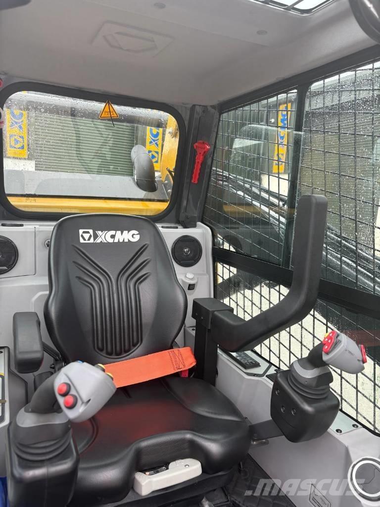 XCMG XC7-SV12 Chargeuse compacte