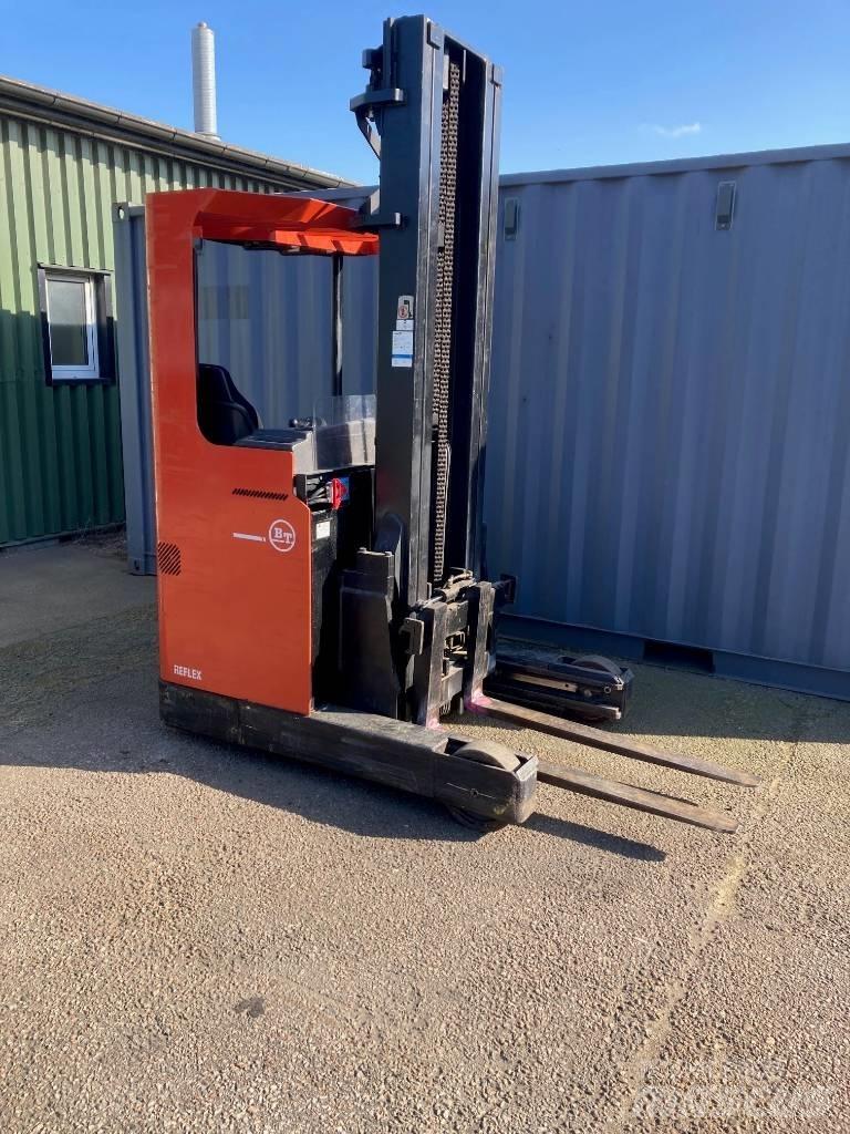 BT RR B 2 Chariot à mât rétractable