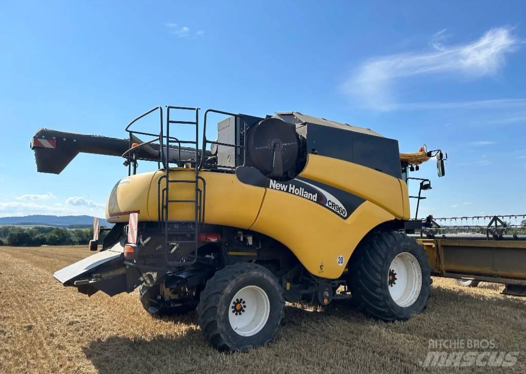 New Holland CR 960 Moissonneuse batteuse