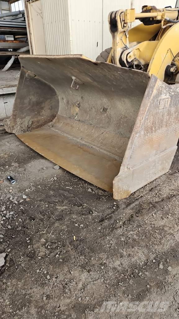 CAT 962 G Chargeuse sur pneus