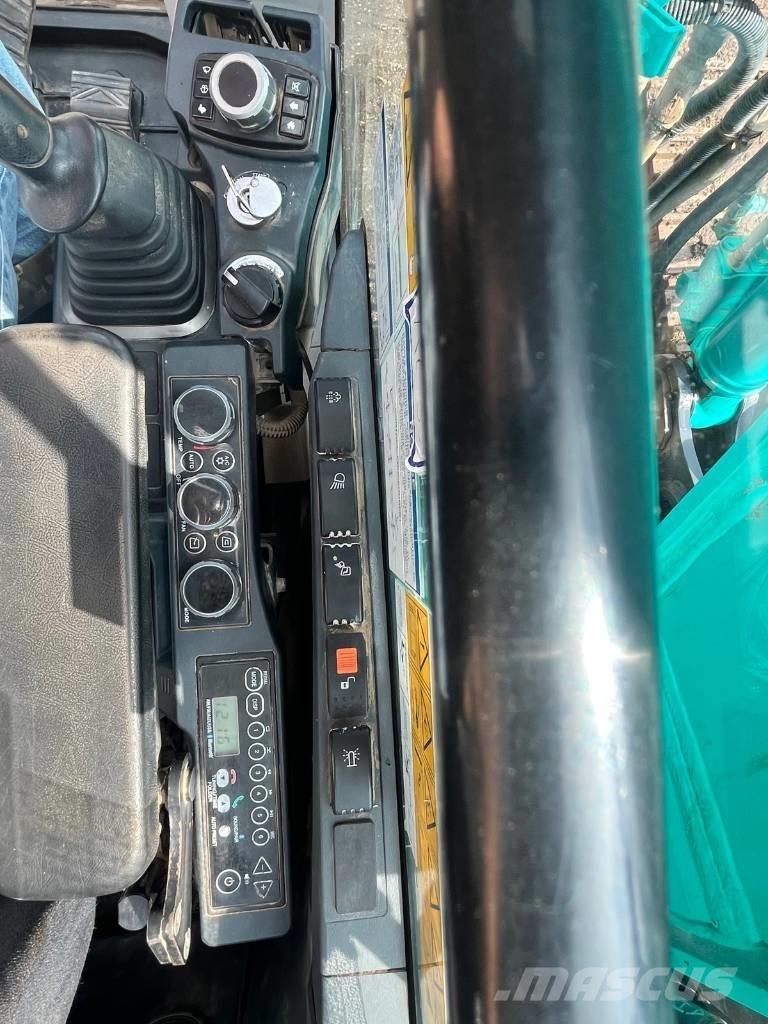 Kobelco SK130LC-11 Pelle sur chenilles