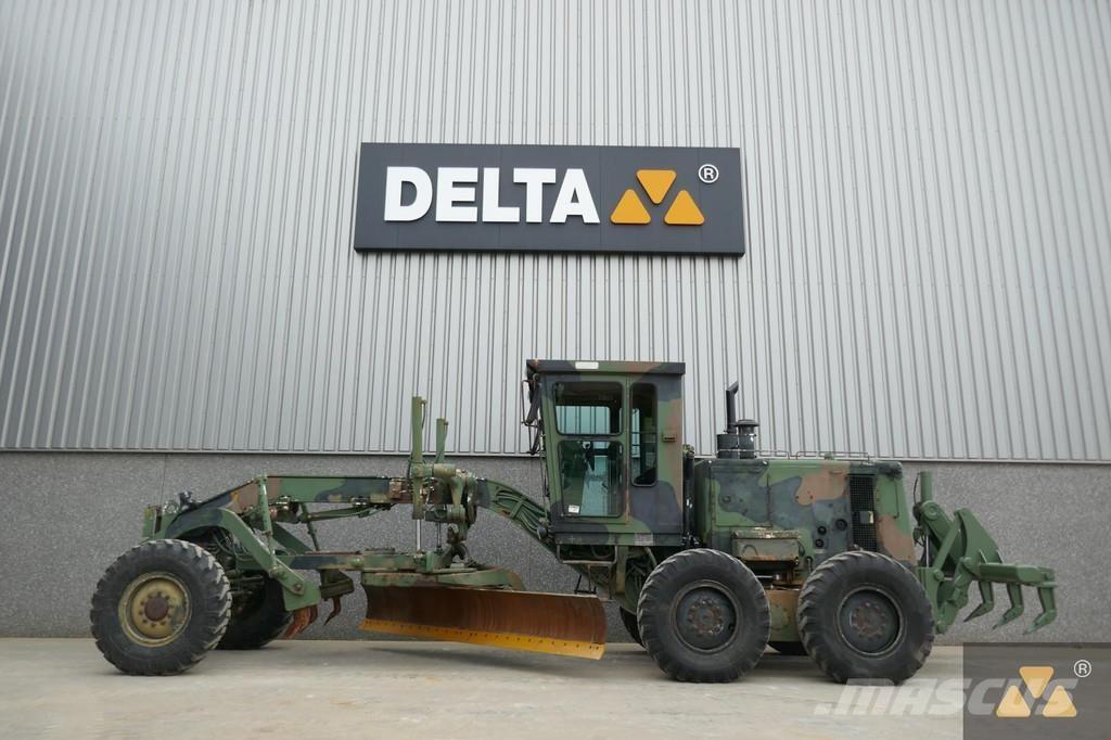 CAT 130G Ex-army Niveleuse