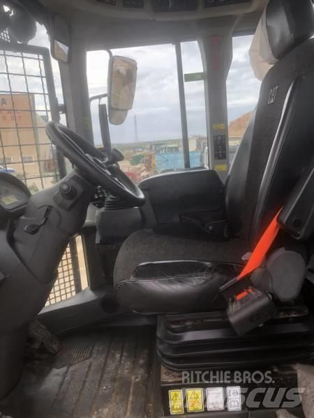 CAT 926M Chargeuse sur pneus