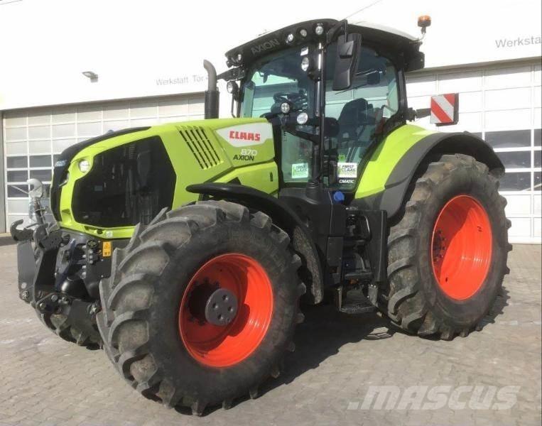 CLAAS AXION 870 Tracteur