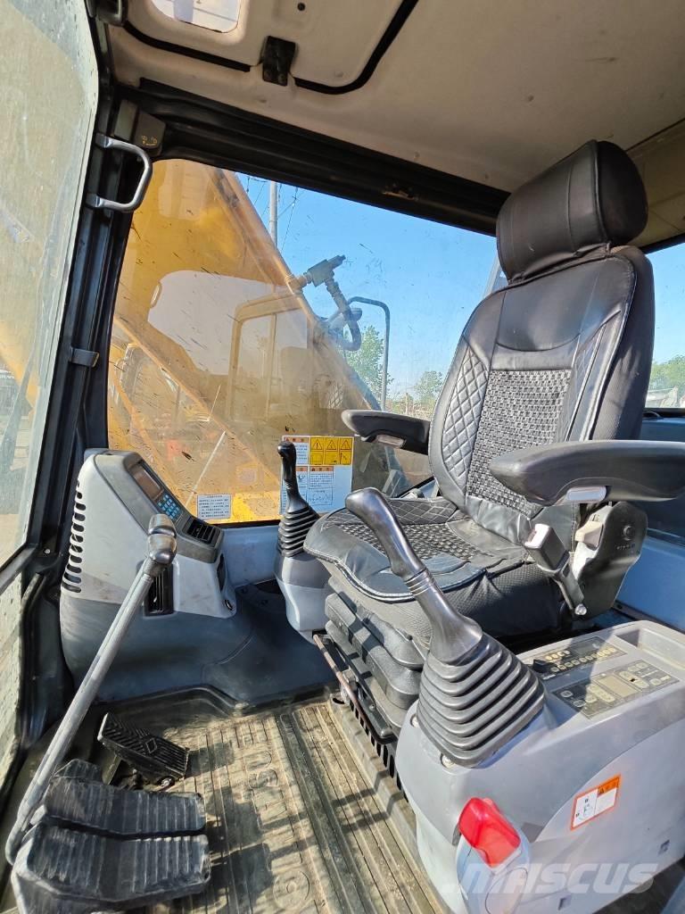 Komatsu PC 160 LC-7 Pelle sur chenilles