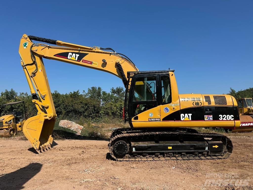 CAT 320 C Pelle sur chenilles