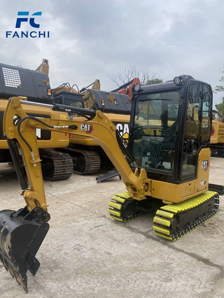 CAT 302 Mini pelle < 7t
