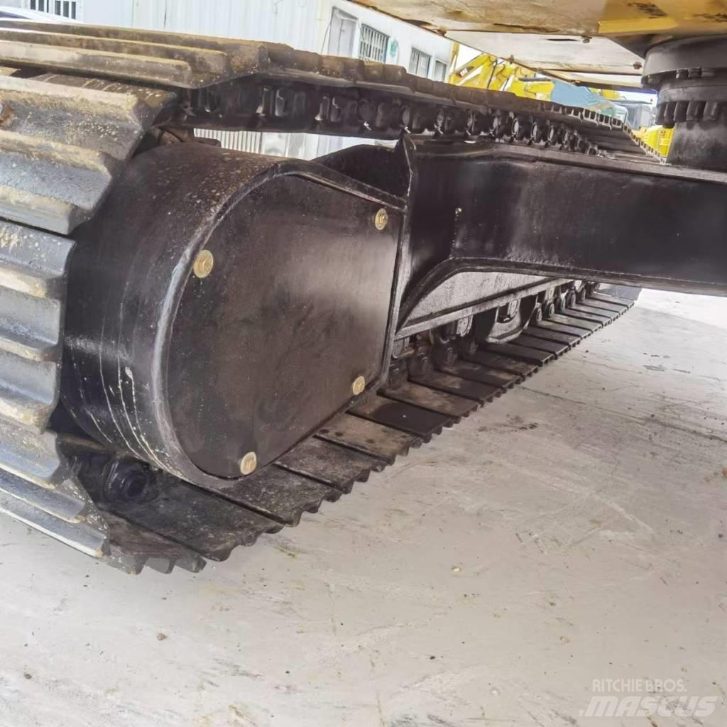 CAT 320 C L Pelle sur chenilles
