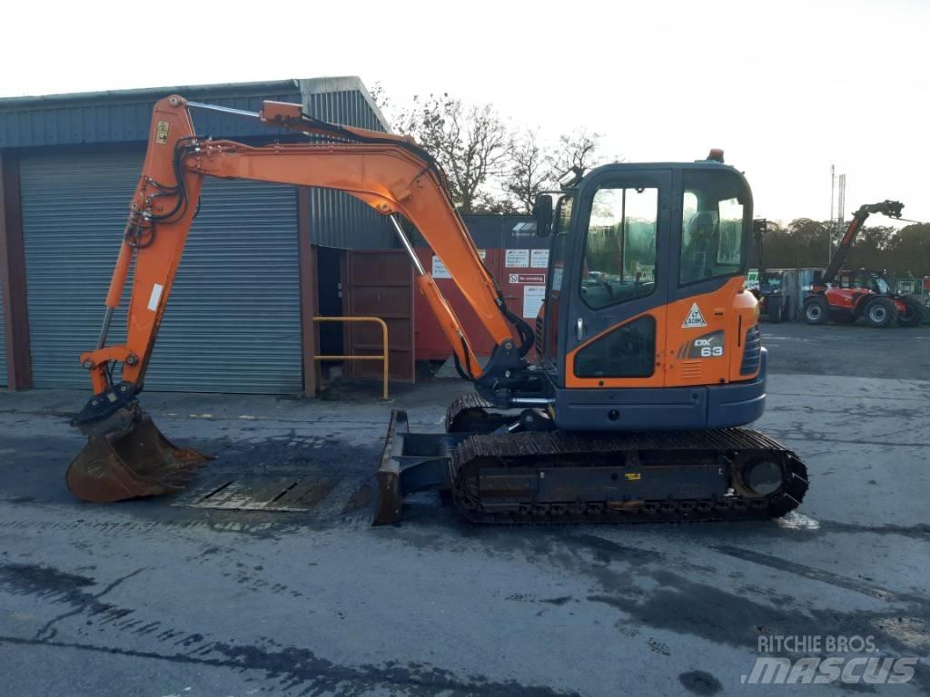 Doosan DX 63-3 Pelle sur chenilles
