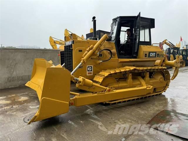 CAT D 7 G Bouteurs sur chenilles