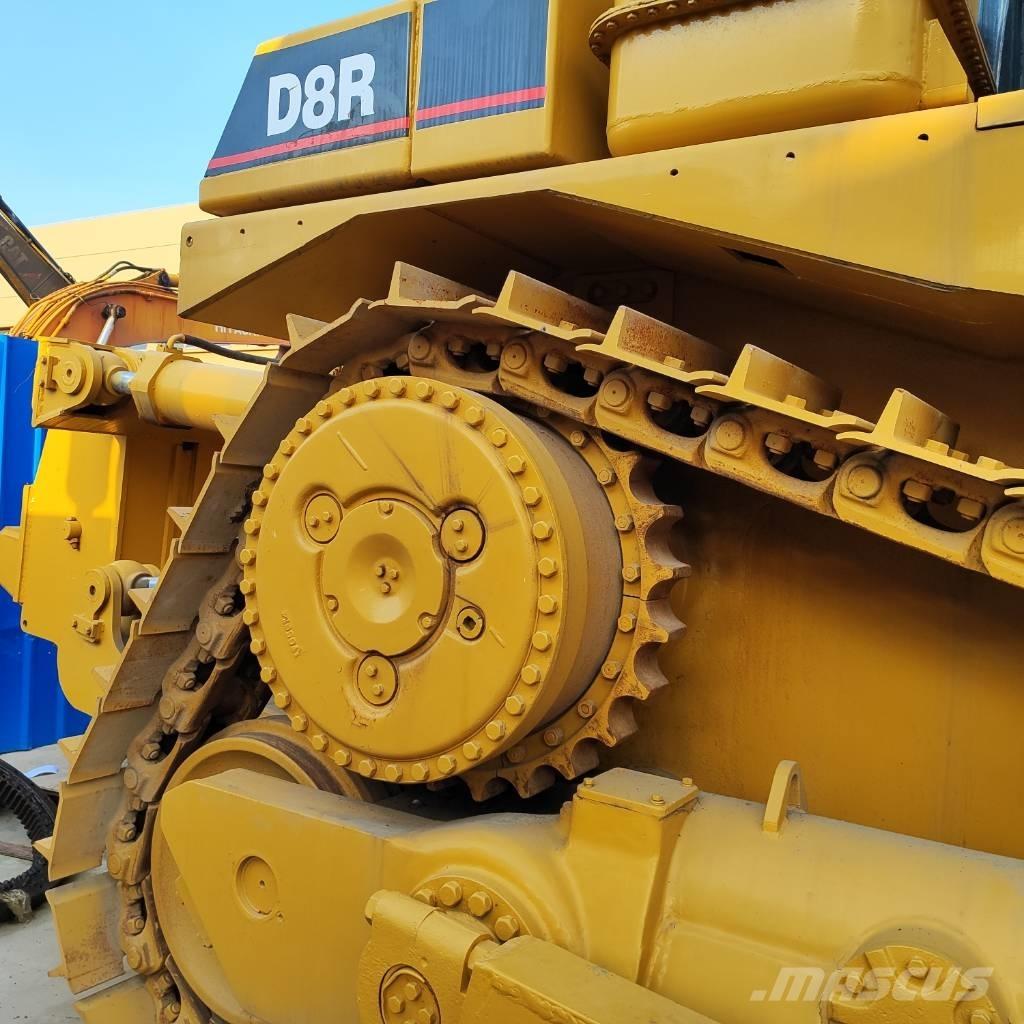 CAT D 8 R Bouteurs sur chenilles