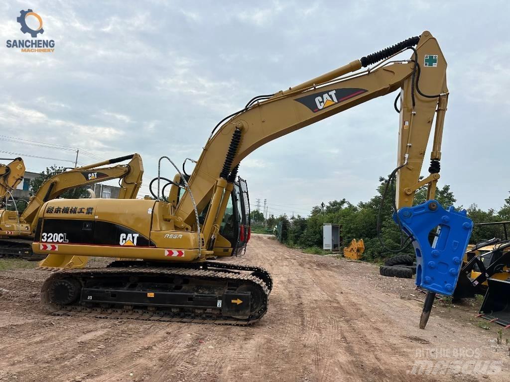 CAT 320 C L Pelle sur chenilles