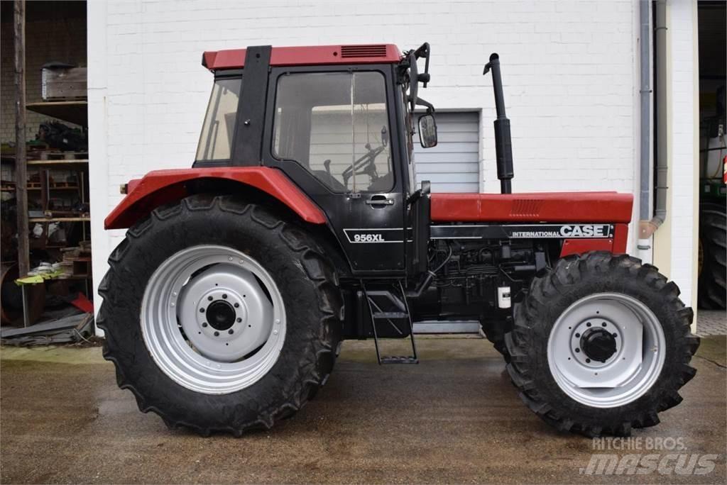 Case IH 956 XL Tracteur