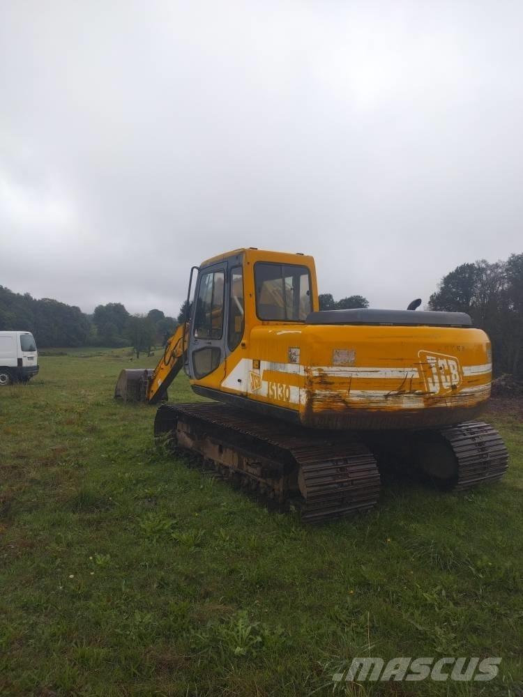 JCB JS 130 Pelle sur chenilles