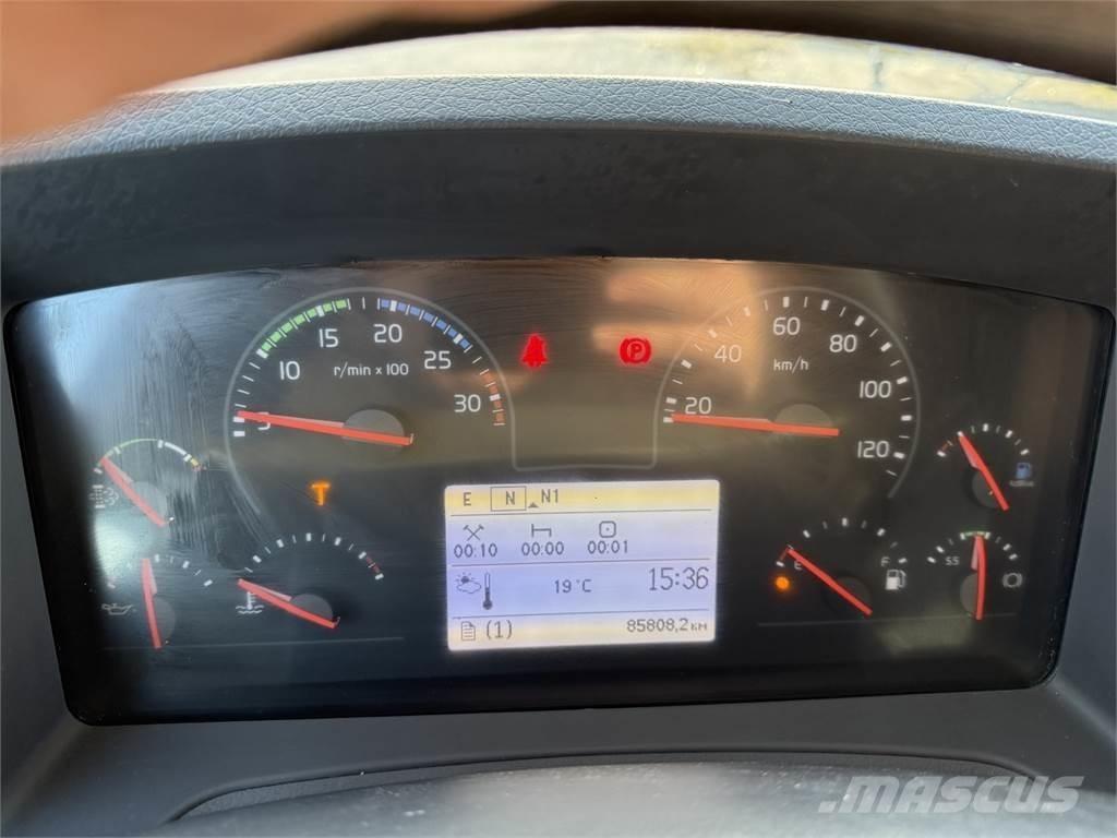 Volvo FE320 4X2 Camion Fourgon