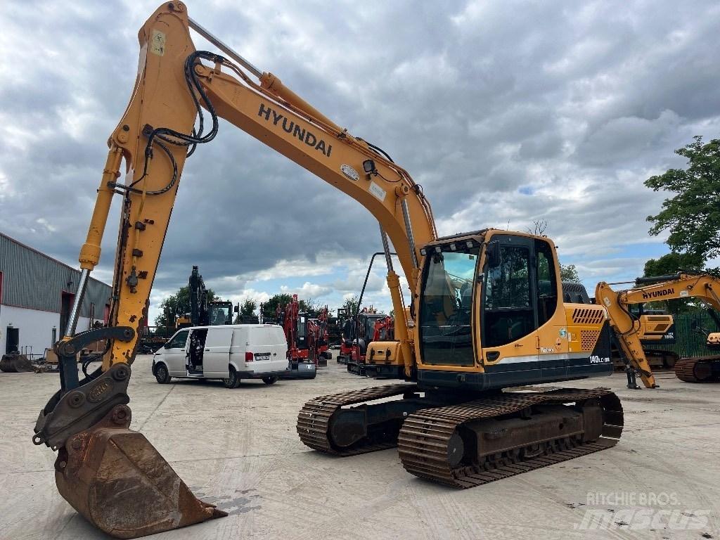 Hyundai 140LC-9A Pelle sur chenilles