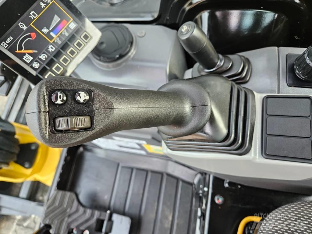 CAT 303 CR Mini pelle < 7t