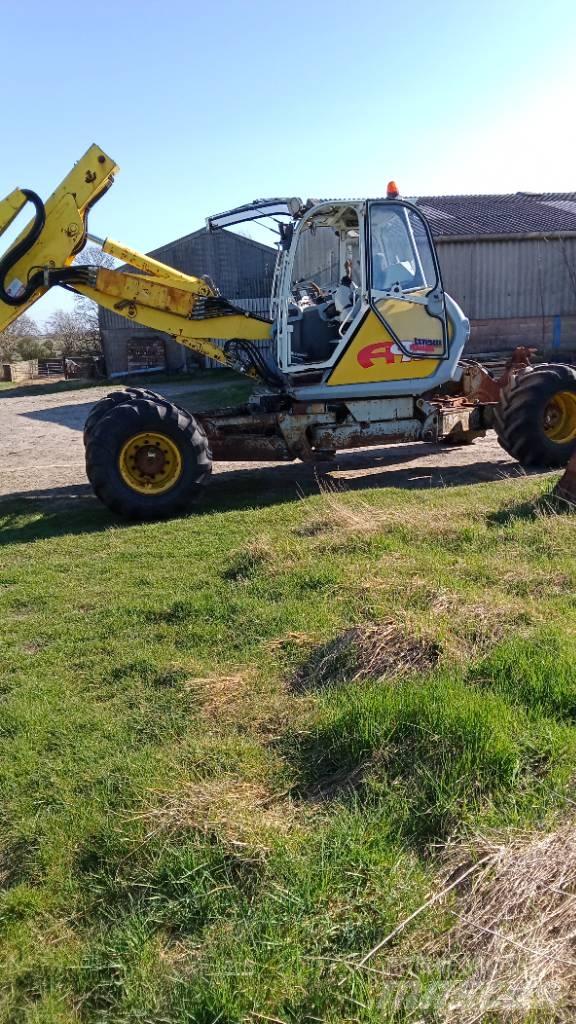 Menzi Muck A91 Pelle sur pneus