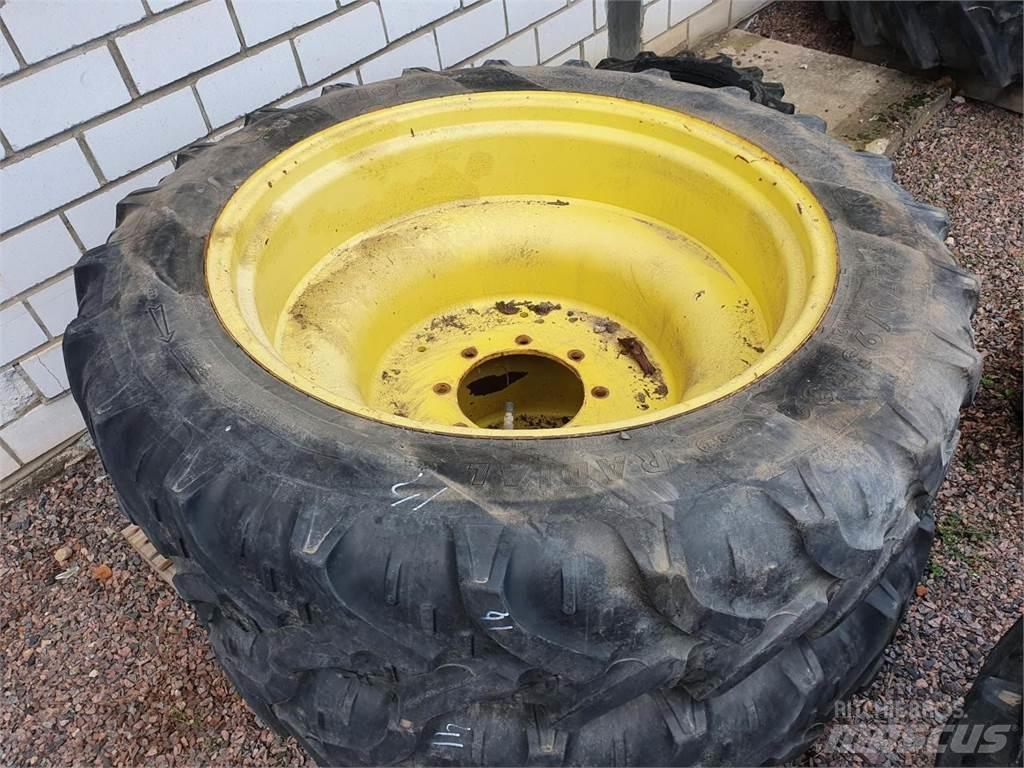 Kleber 270/95R32 Pneus, roues et jantes