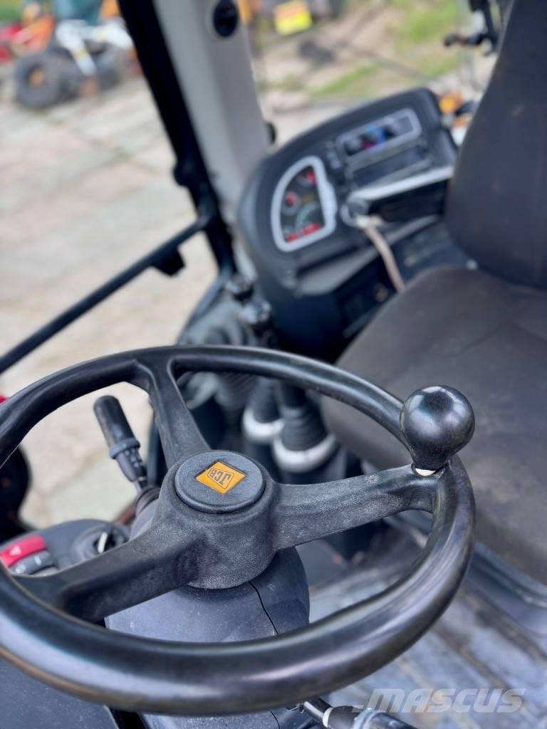 JCB 4CX Tractopelle
