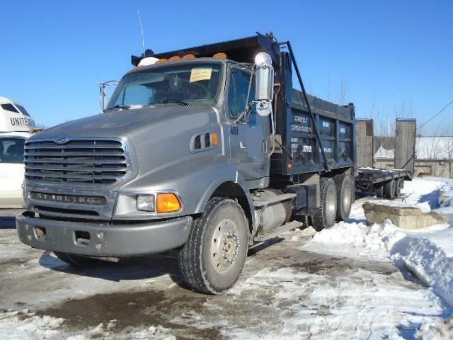 Sterling A 9500 Camion benne