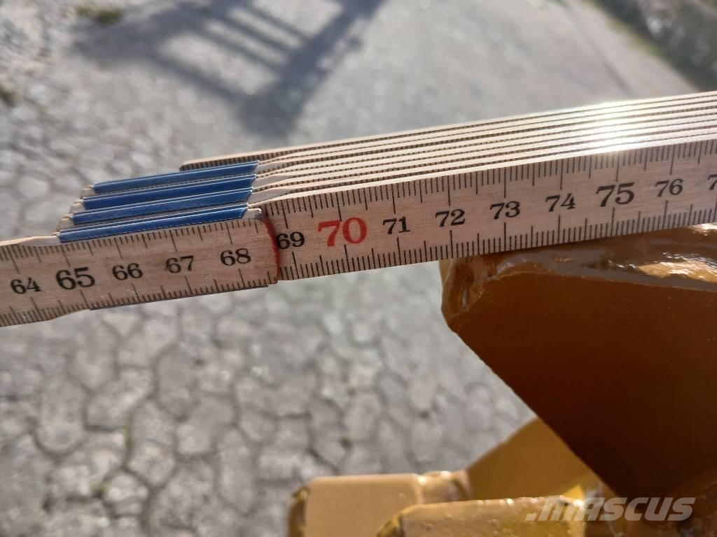  YHA HC600 Concasseur de Travaux Publics