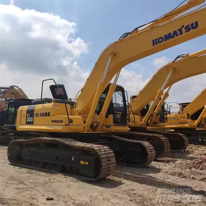 Komatsu PC 300 Pelle sur chenilles