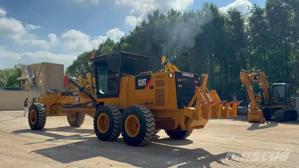 CAT 120 G Niveleuse