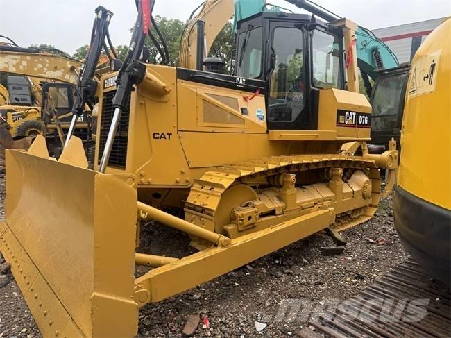CAT D 7 G LGP Bouteurs sur chenilles