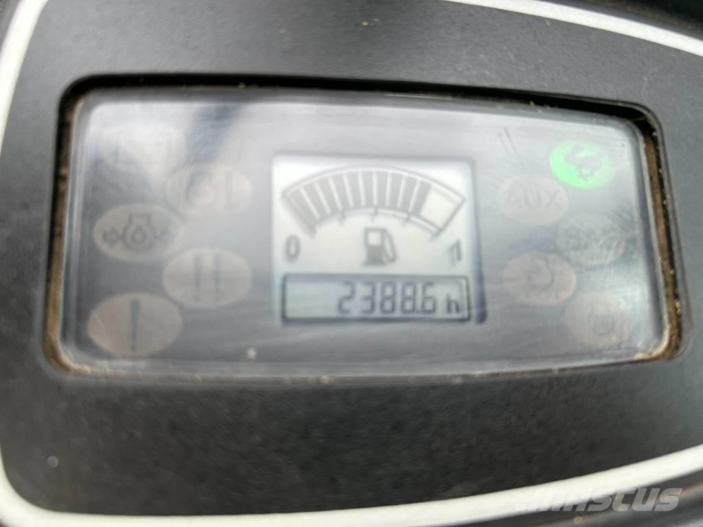 JCB 8025 ZTS Mini pelle < 7t