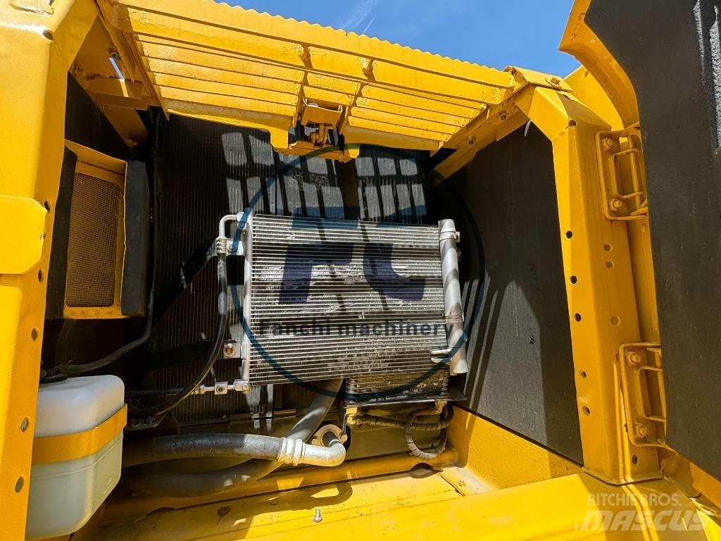 Komatsu PC 220 Pelle sur chenilles