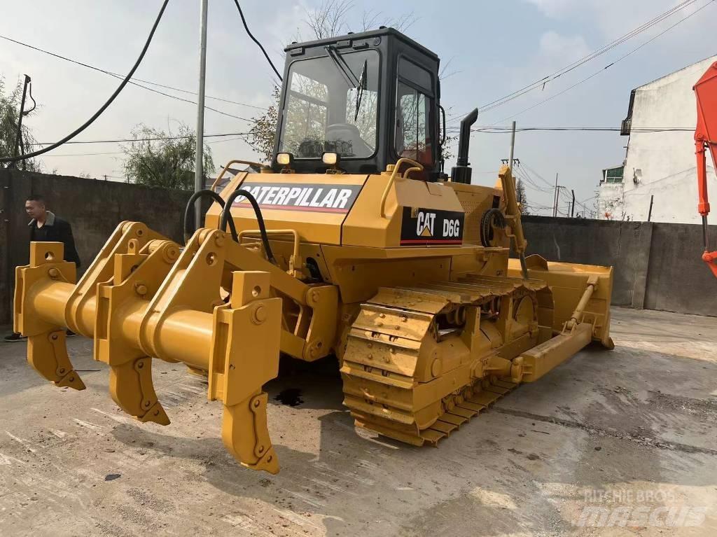CAT D6G Bouteurs sur chenilles