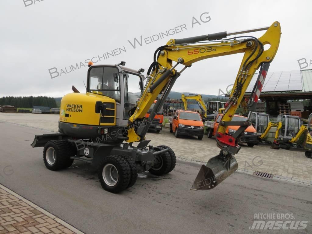 Wacker Neuson 6503 Pelle sur pneus