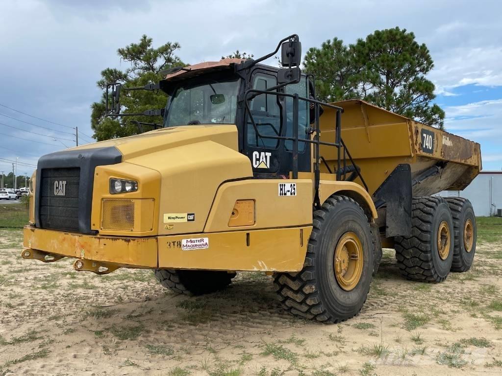 CAT 740 GC Tombereau articulé