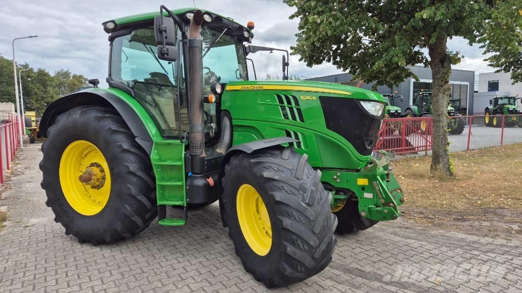John Deere 6210 R Tracteur
