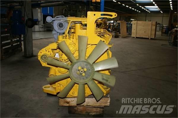 Komatsu SA4D102E Moteur