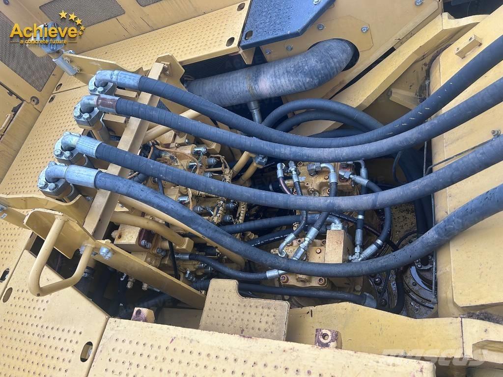 CAT 374 Pelle sur chenilles