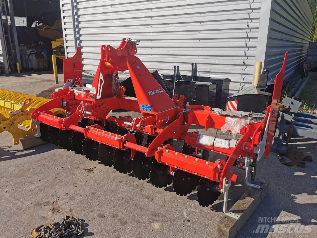 Pöttinger FOX300D Décompacteur, sarcleur