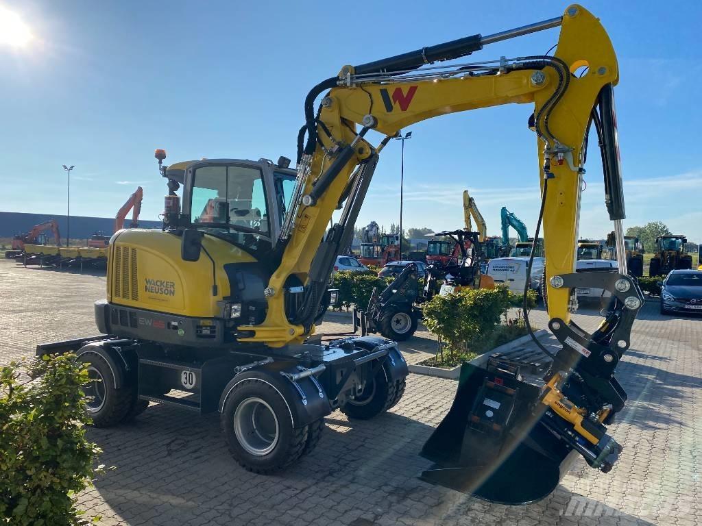 Wacker Neuson EW 65 Pelle sur pneus