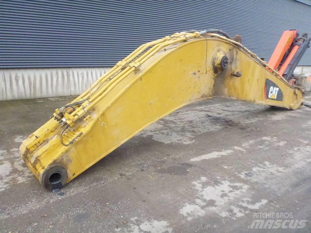 CAT 374 D, 297-7355 Bras et Godet