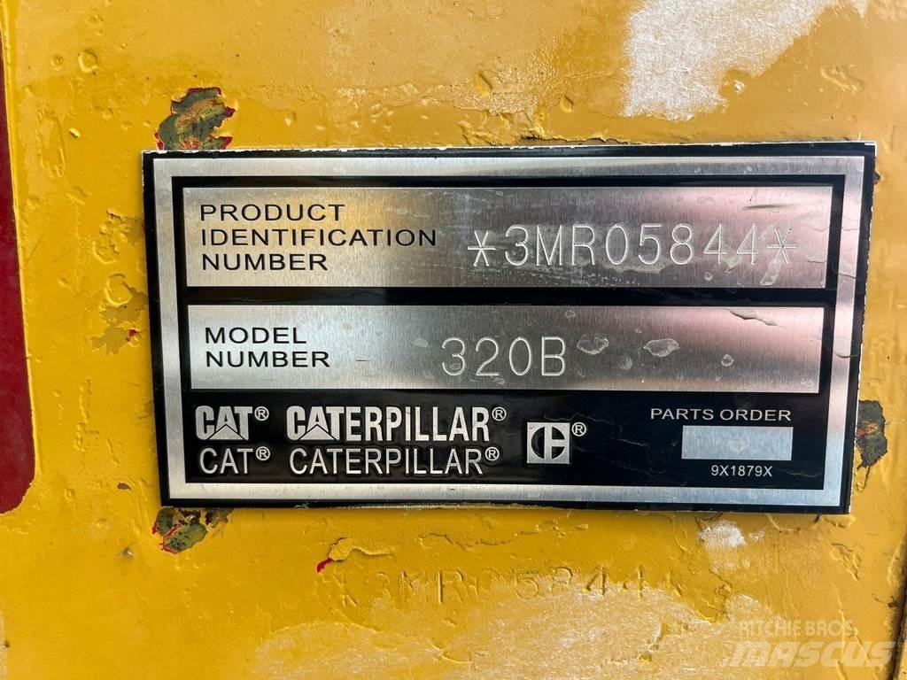 CAT 320B Pelle spéciale