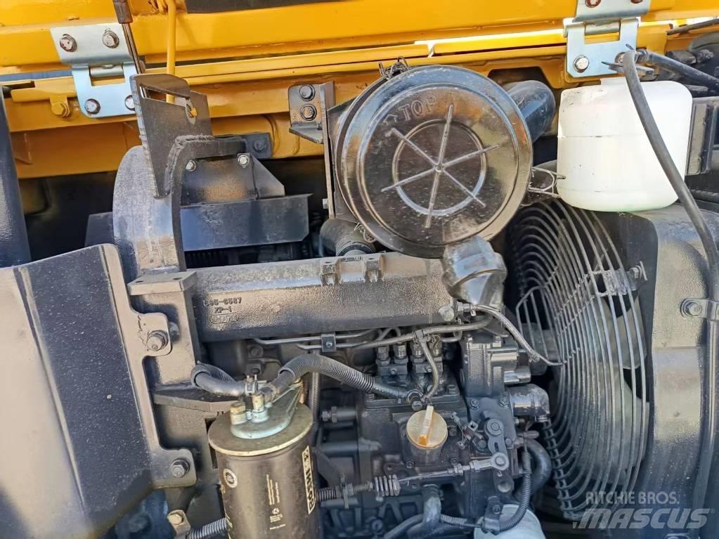 Komatsu PC56 Pelle sur chenilles