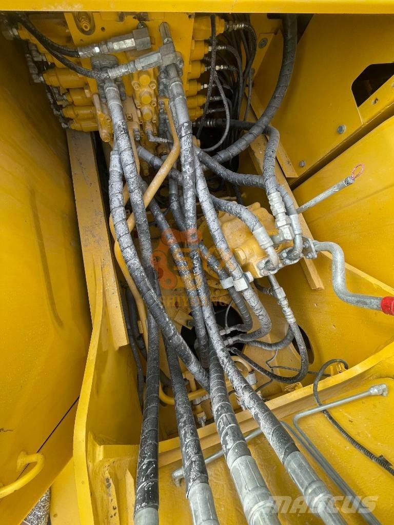 Komatsu PC 200-8 Pelle sur chenilles